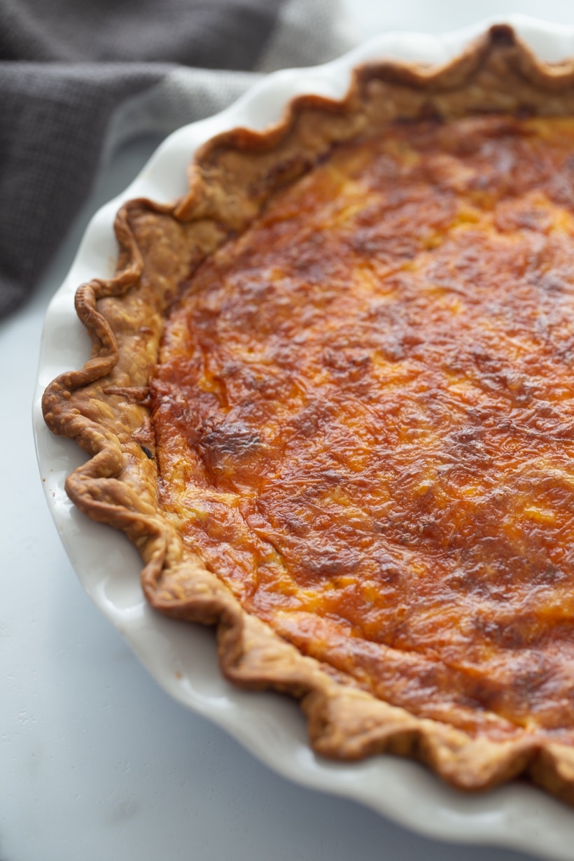 A Cheeseburger Quiche that tastes just like the hamburger you've been craving. Packed with ground beef protein and bacon, this quiche is the best! ground beef quiche