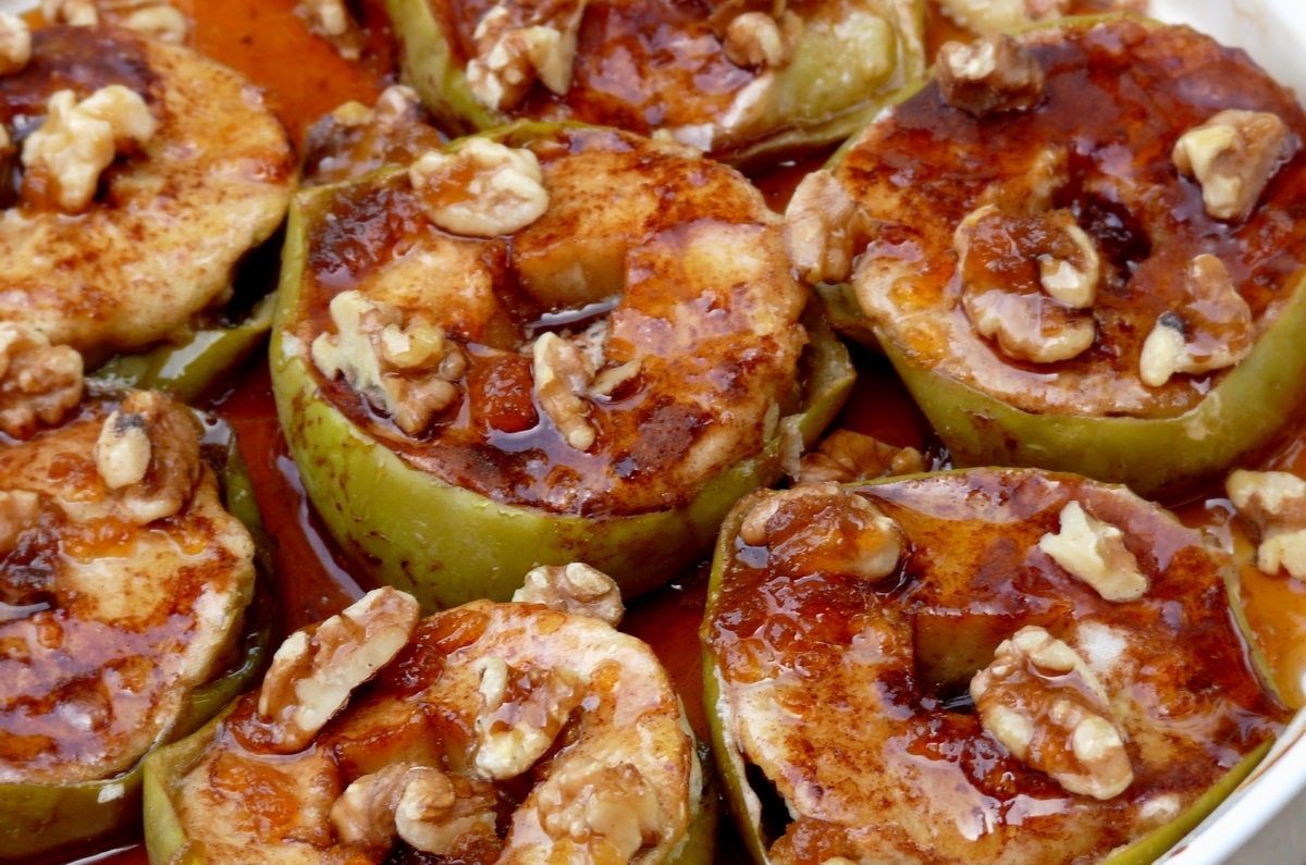 baked apples