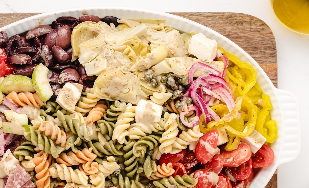Every bite of this antipasto pasta salad, with its tangy red wine vinaigrette, crunchy cucumbers, salami, Kalamata olives, and especially the smoked mozzarella, offers something different and tastes amazing. charcuterie board salad