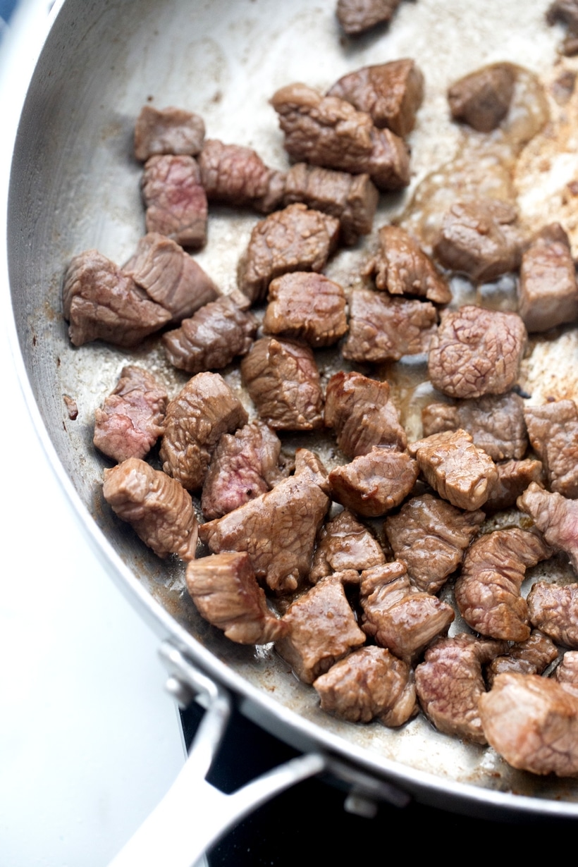 Vietnamese-Style Beef - an easy and absolutely delicious weeknight meal you need to feed your family! All the flavors, both sweet and savory, of garlic, pepper and lime come shining through. beef tenderloin for Vietnamese cooking
