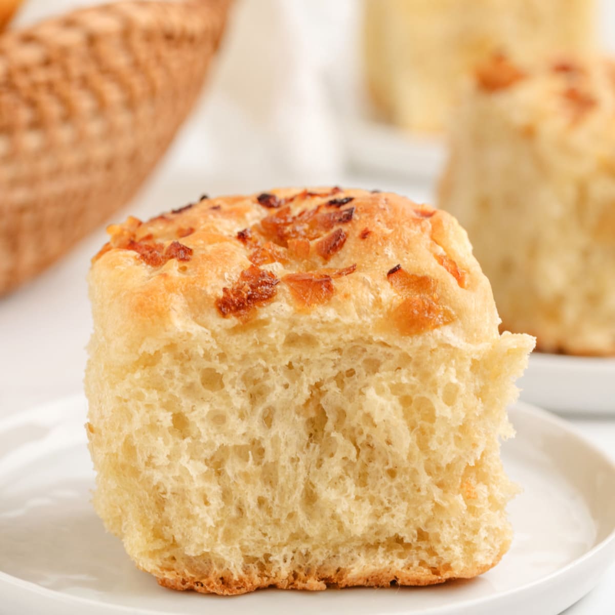 No-Knead Onion Rolls
