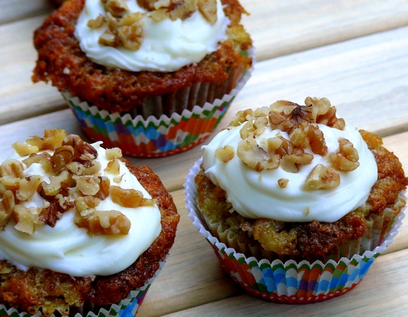 Coconut-Pineapple Cupcakes with Pineapple-Cream Cheese Frosting