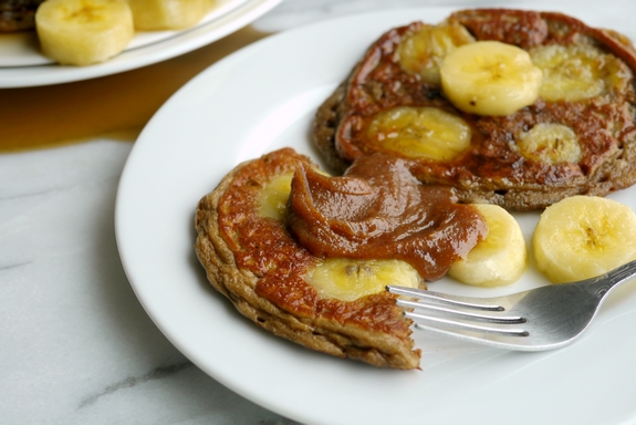 Banana Blender Pancakes