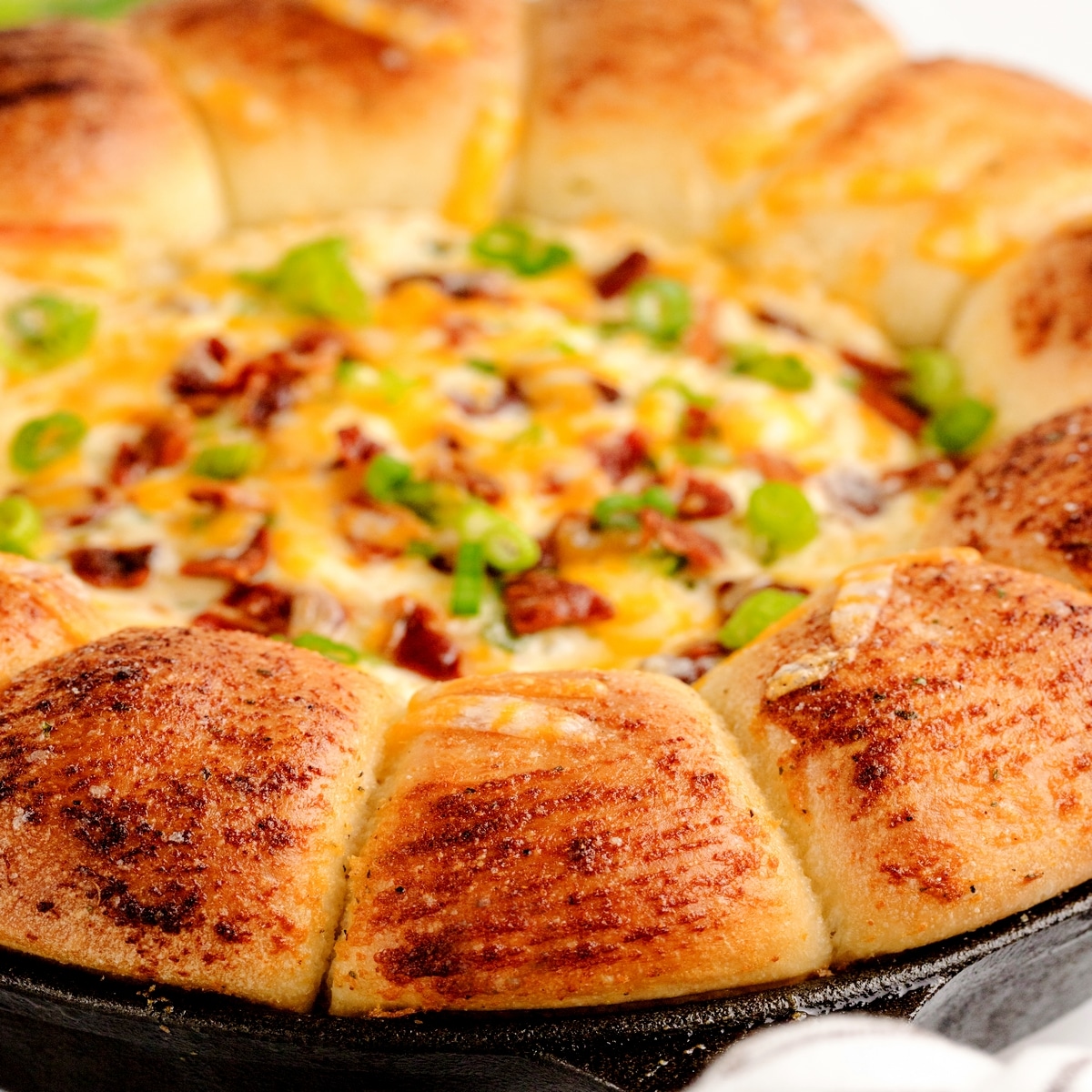 sour cream bacon ranch ring dip