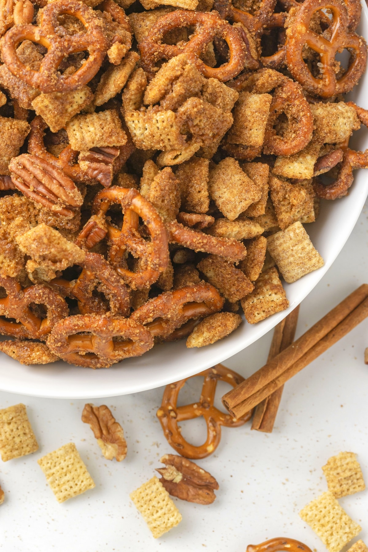This air fryer pumpkin spice Chex mix is a sweet, crunchy snack with all the cozy holiday flavors. It's simple to toss together, and the air fryer does the rest. pumpkin spice Chex mix