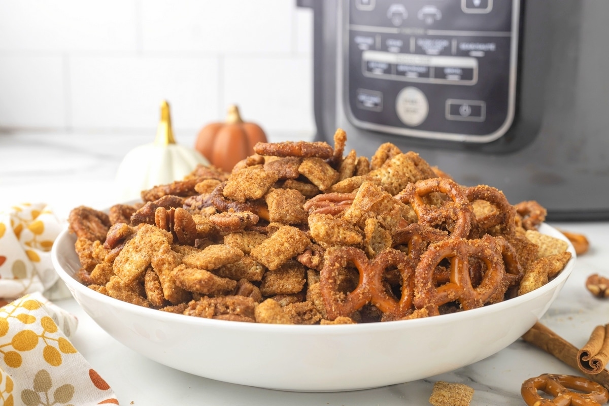 This air fryer pumpkin spice Chex mix is a sweet, crunchy snack with all the cozy holiday flavors. It's simple to toss together, and the air fryer does the rest. air fryer pumpkin spice chex mix