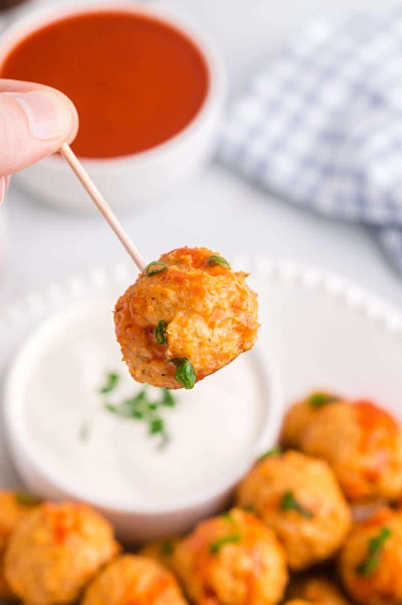 These buffalo chicken meatballs have that buttery, spicy kick I love. Made with ground chicken and a few pantry staples, they bake up in the oven while you get everything else ready. chicken meatballs buffalo