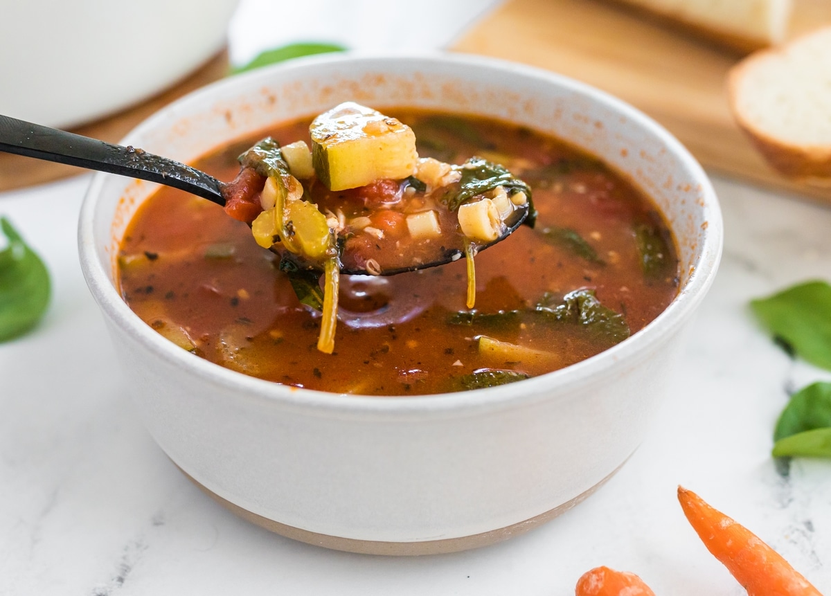 This Italian-inspired minestrone soup is packed with hearty veggies, beans, and pasta— it's comforting, filling, and just the thing for a chilly day. Italian minestrone soup