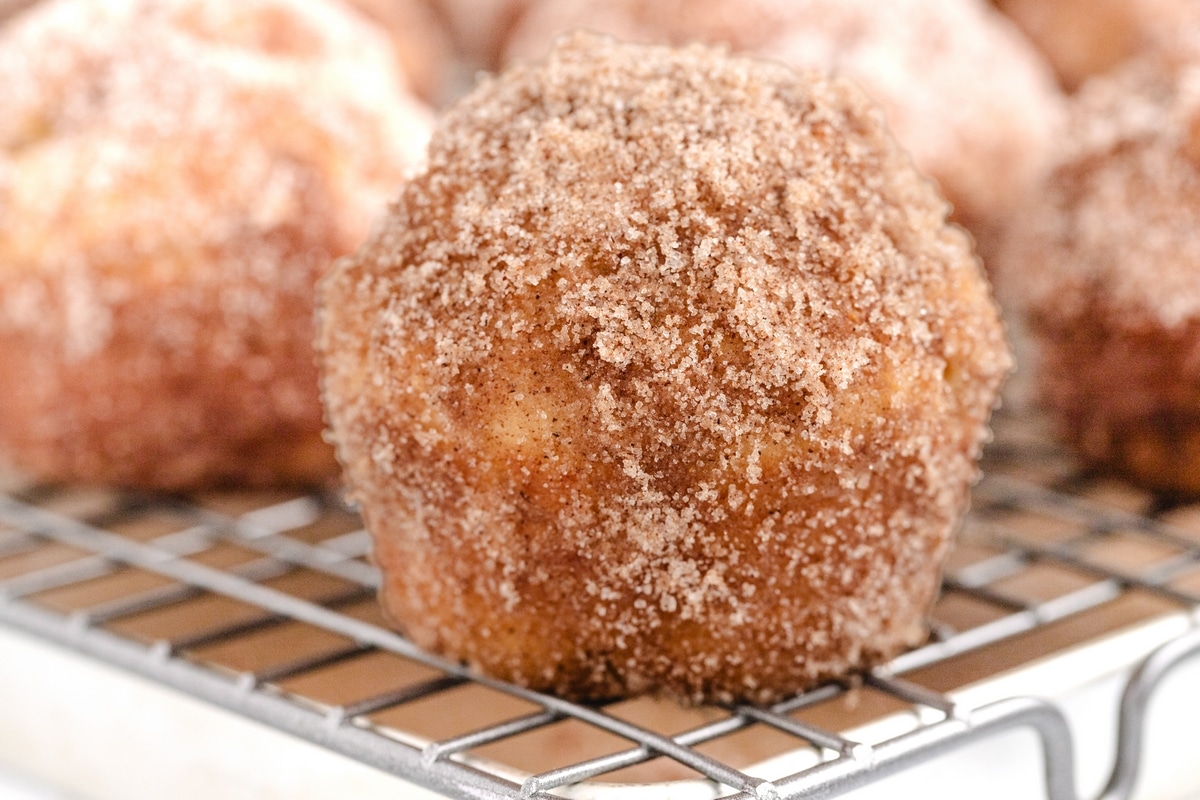 sweet potato muffins with cinnamon sugar coating