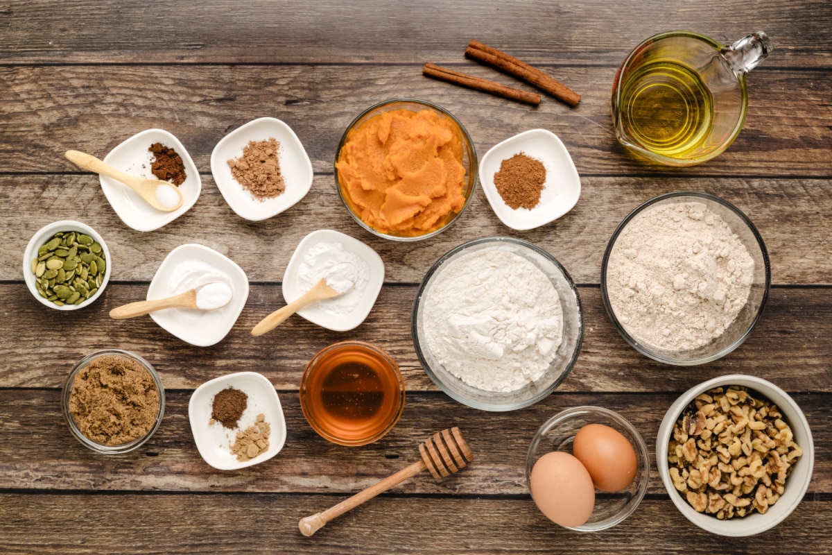 lightened up pumpkin bread ingredients
