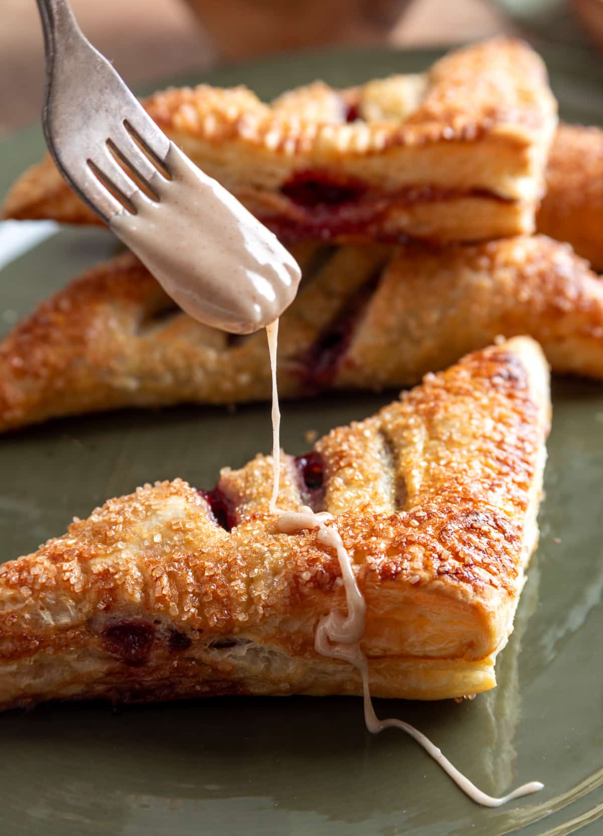 cinnamon-bourbon-glaze-puff-pastry-turnover
