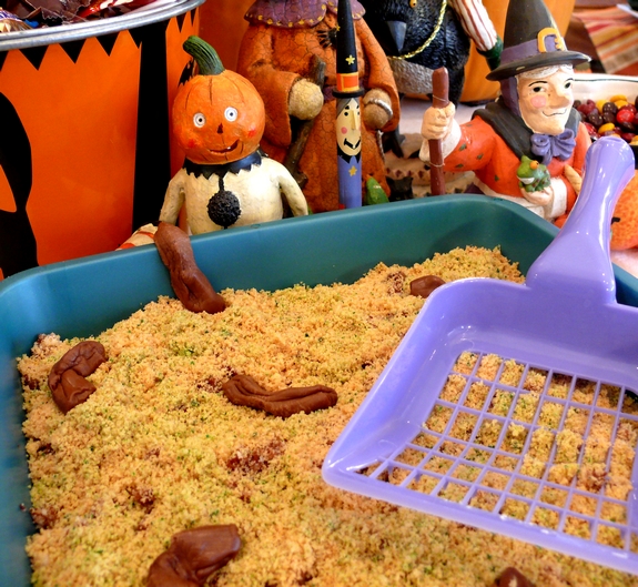 kitty litter cake